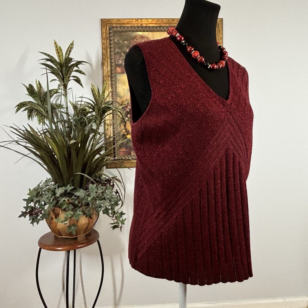 Kate Hill Women Size XL Tank Top V-Neck Burgundy Knit Sleeveless Y2K Academia - Picture 2 of 6